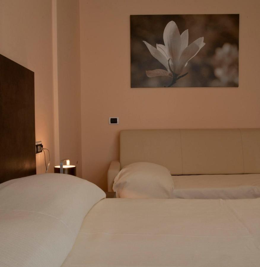 Hotel Kent Milano Marittima Eksteriør billede